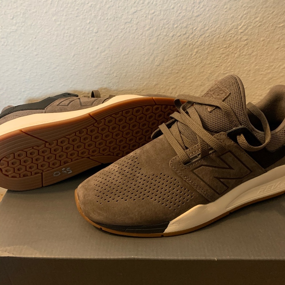 New Balance Sneakers